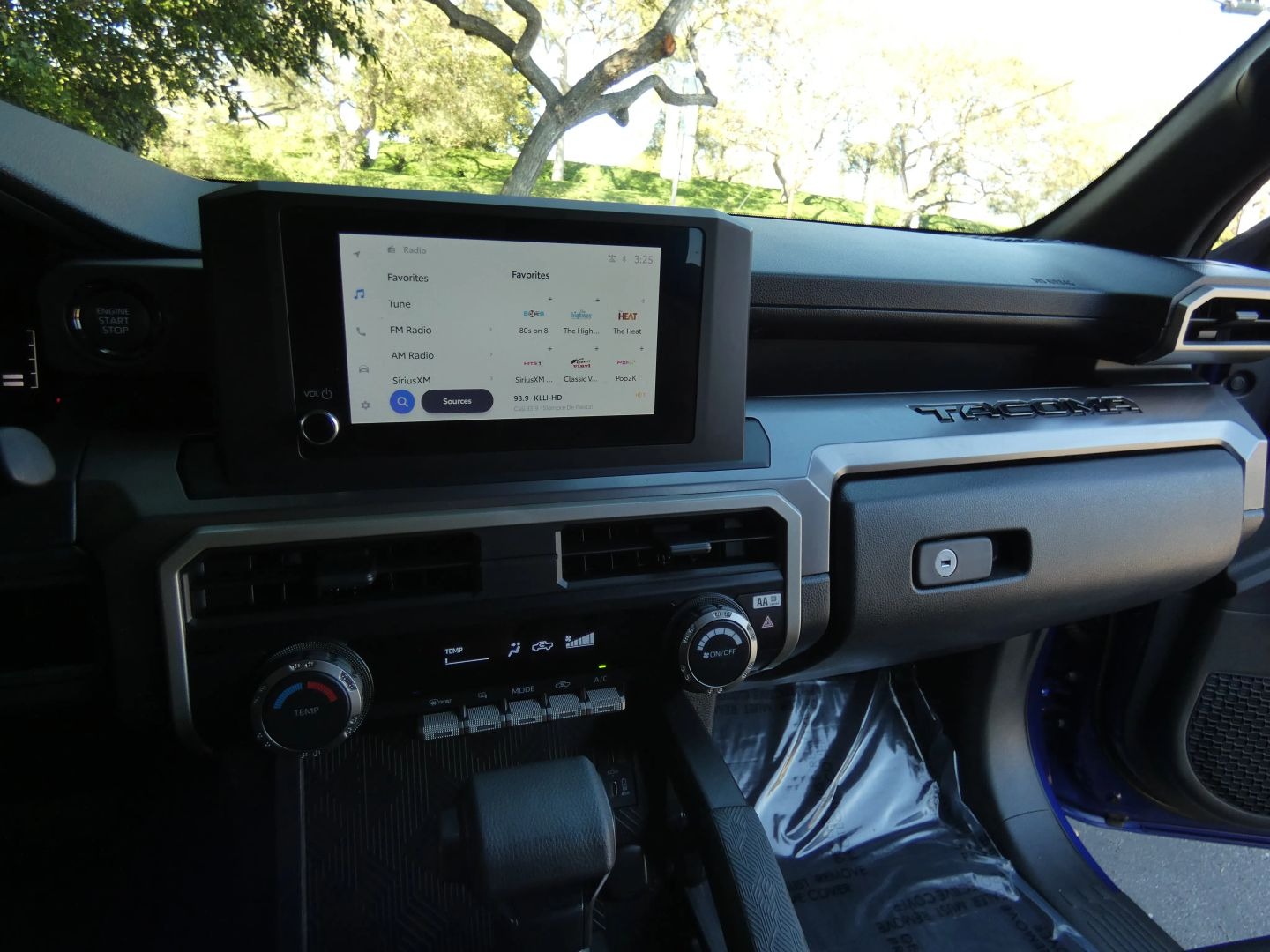 2025 Toyota Tacoma SR5