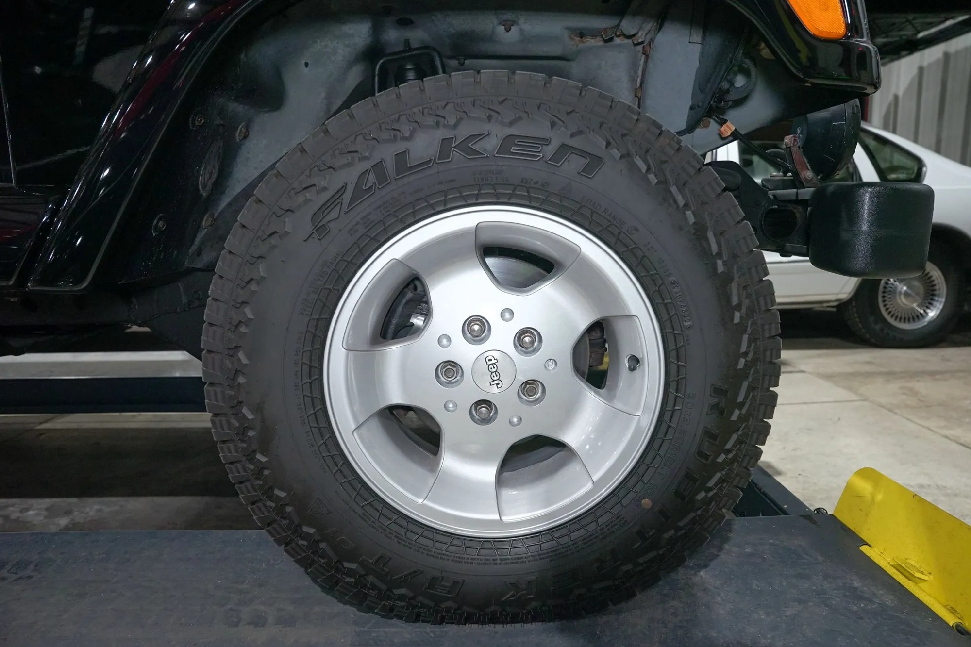 2001 Jeep Wrangler Sahara Edition