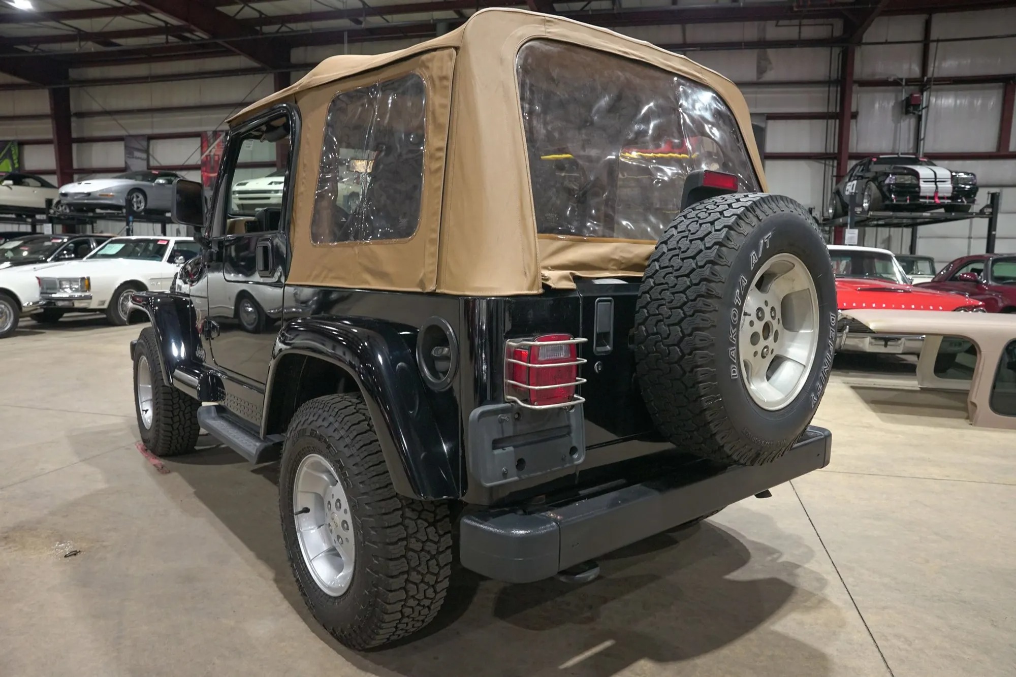 2001 Jeep Wrangler Sahara Edition