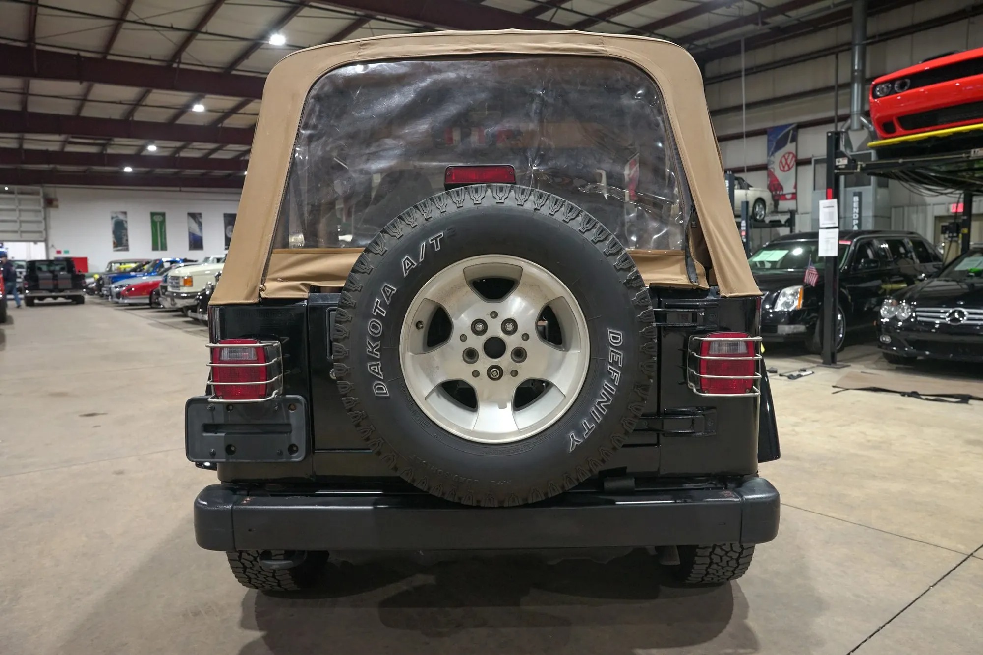 2001 Jeep Wrangler Sahara Edition