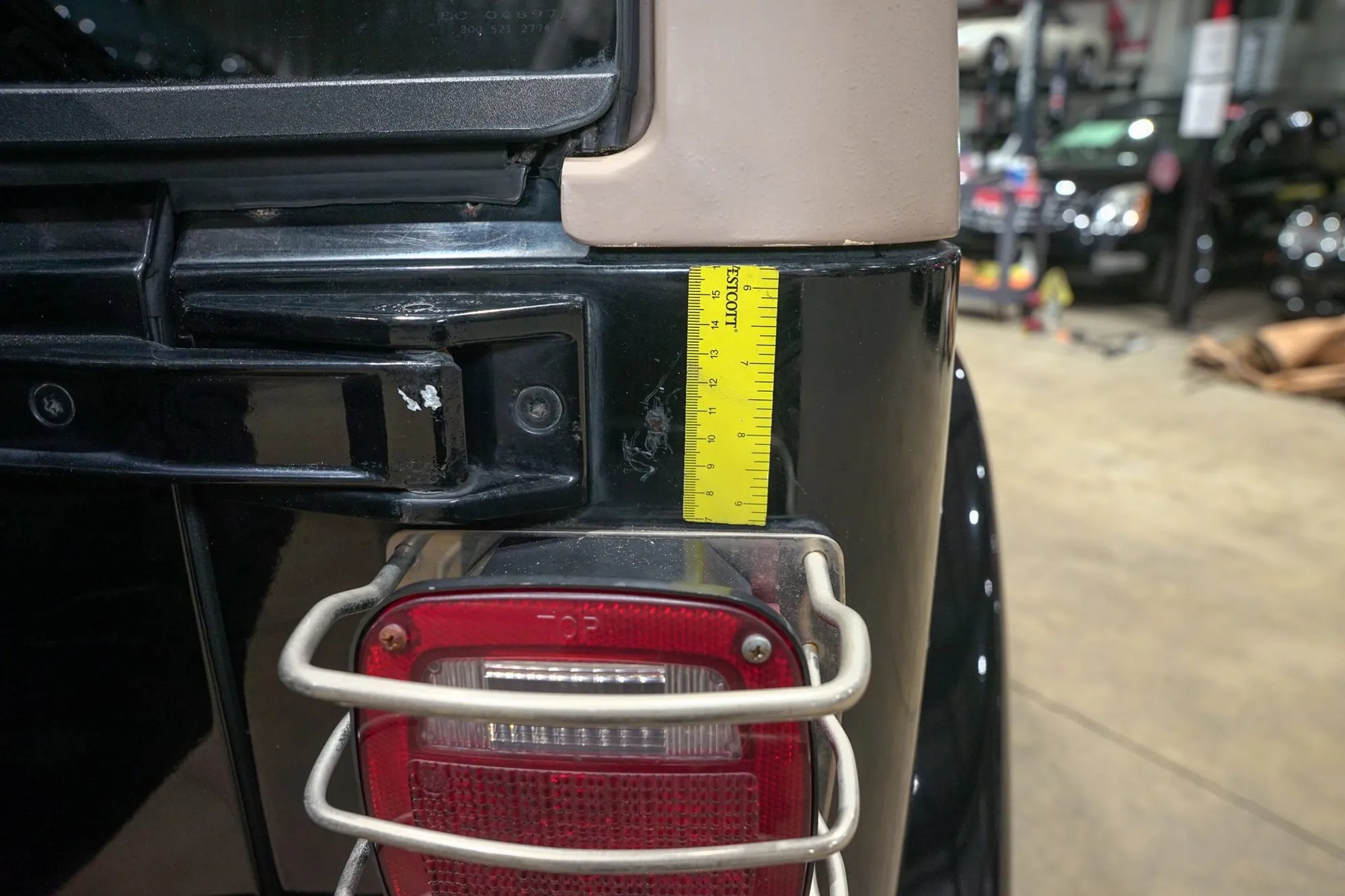 2001 Jeep Wrangler Sahara Edition