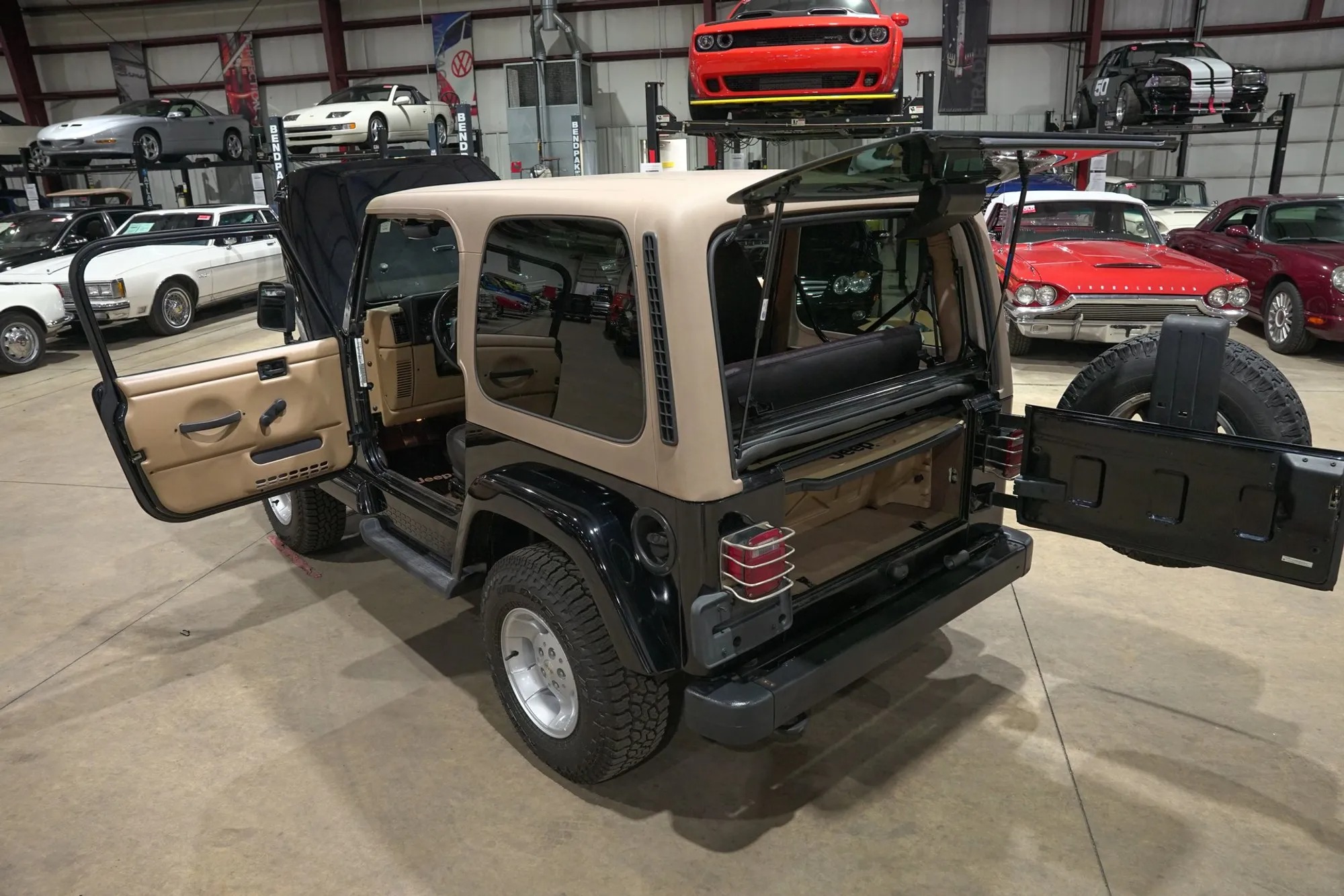 2001 Jeep Wrangler Sahara Edition