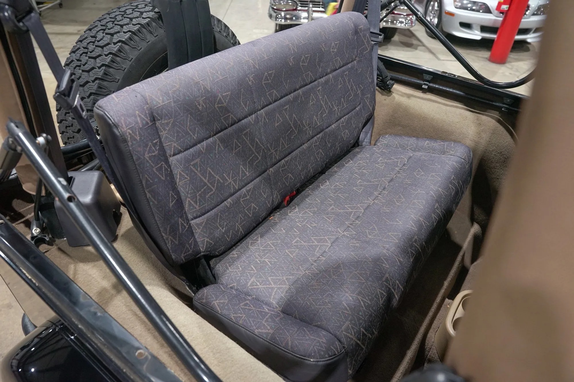 2001 Jeep Wrangler Sahara Edition