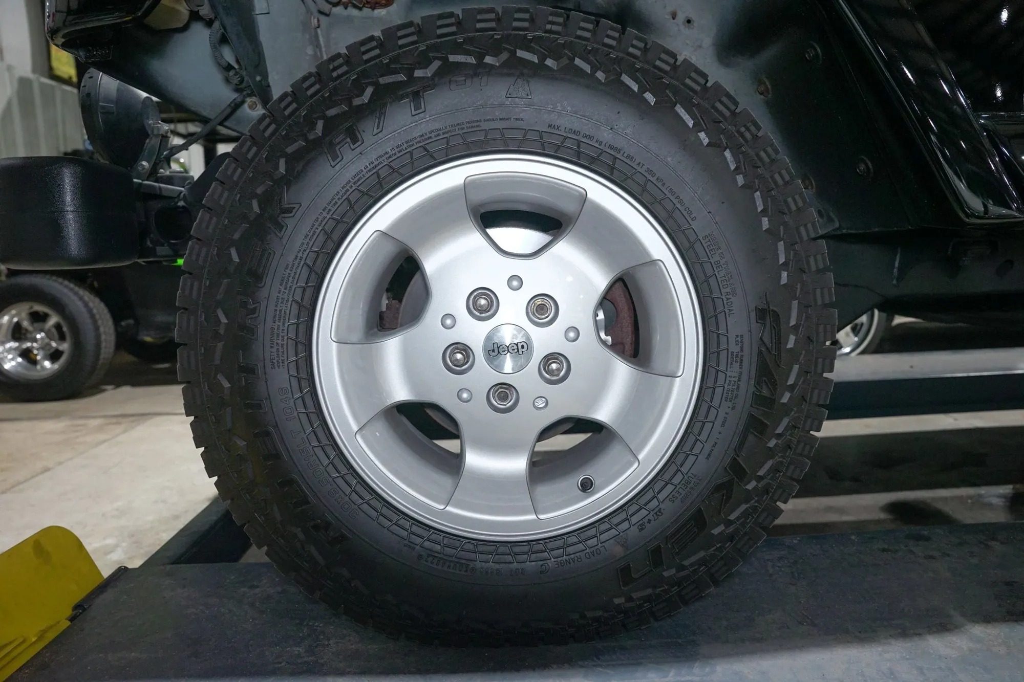 2001 Jeep Wrangler Sahara Edition