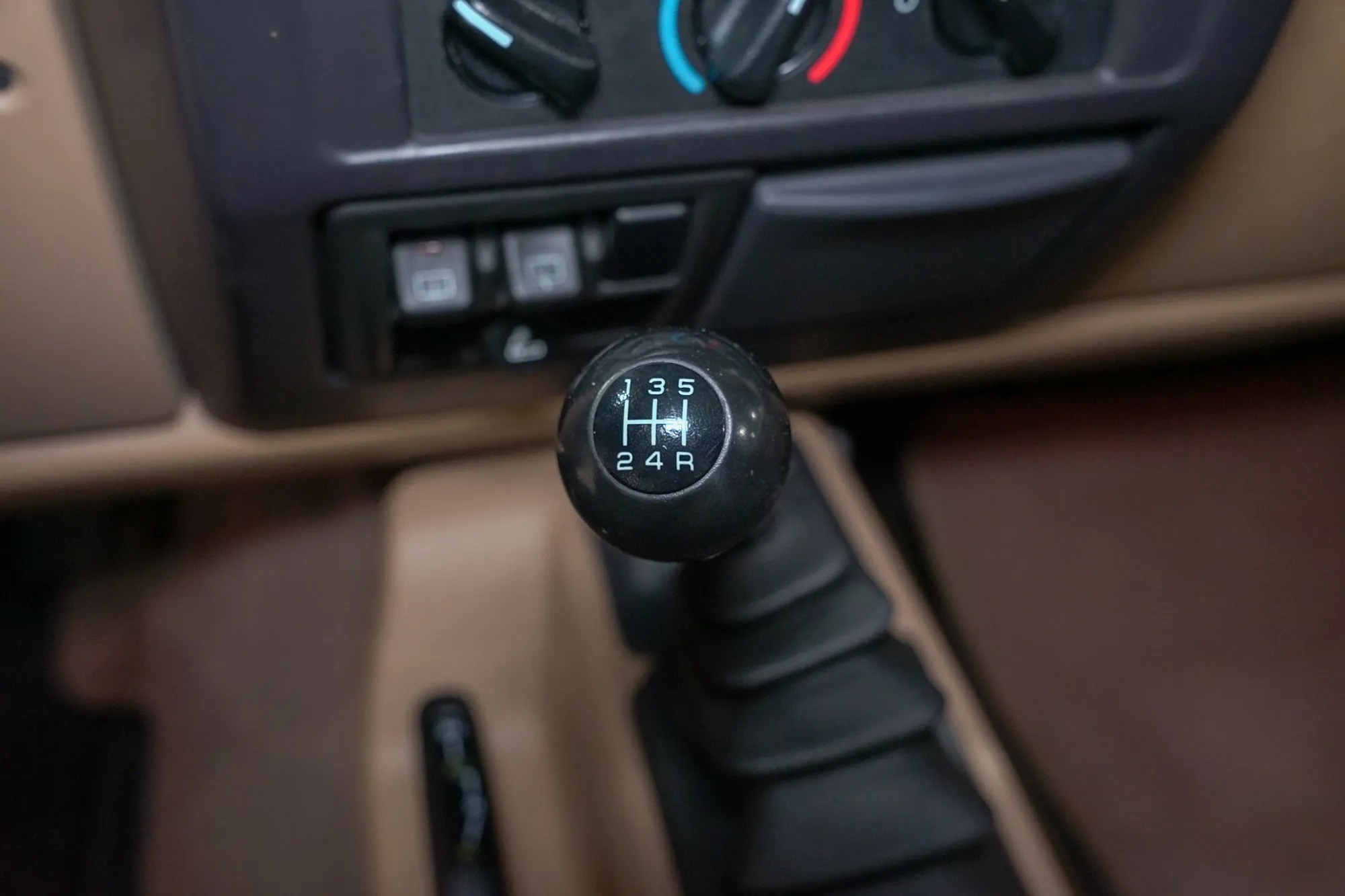 2001 Jeep Wrangler Sahara Edition