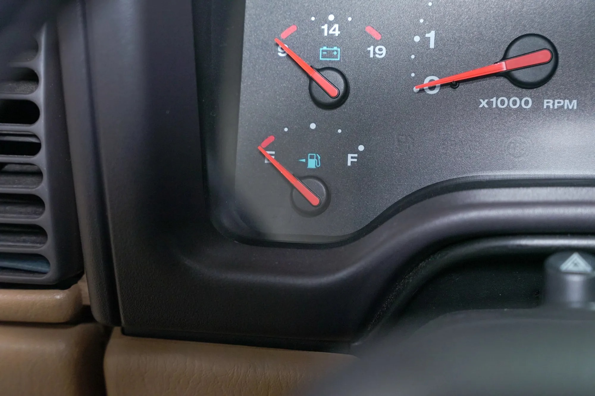 2001 Jeep Wrangler Sahara Edition