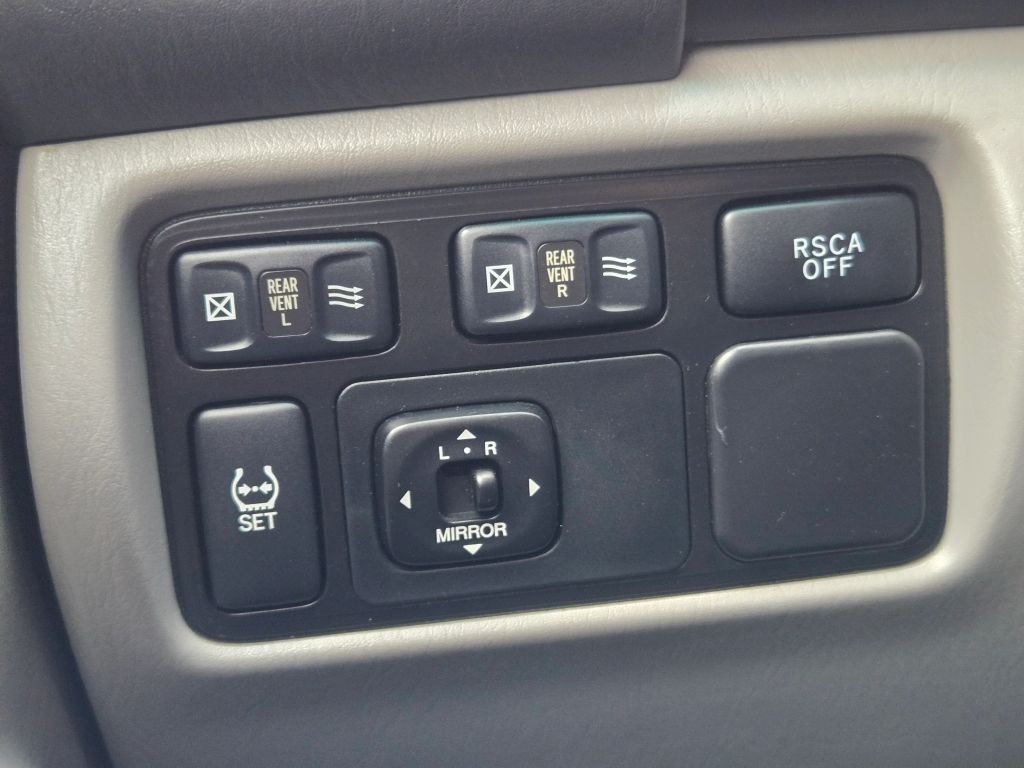 2006 Toyota Land Cruiser