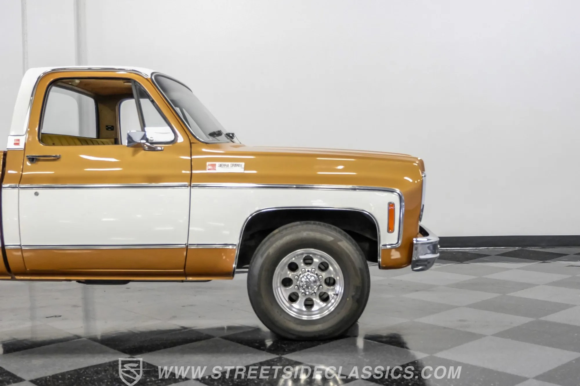 1974 GMC C2500 Sierra Grande
