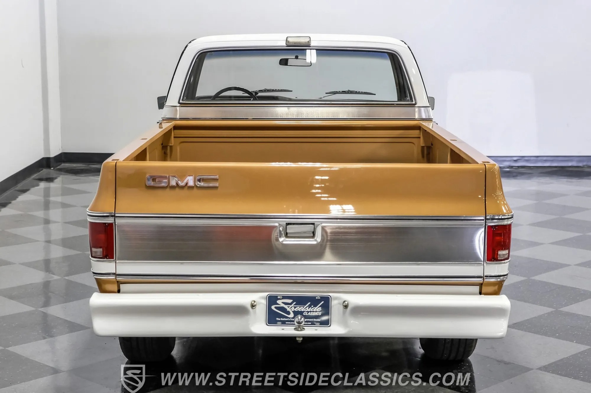 1974 GMC C2500 Sierra Grande