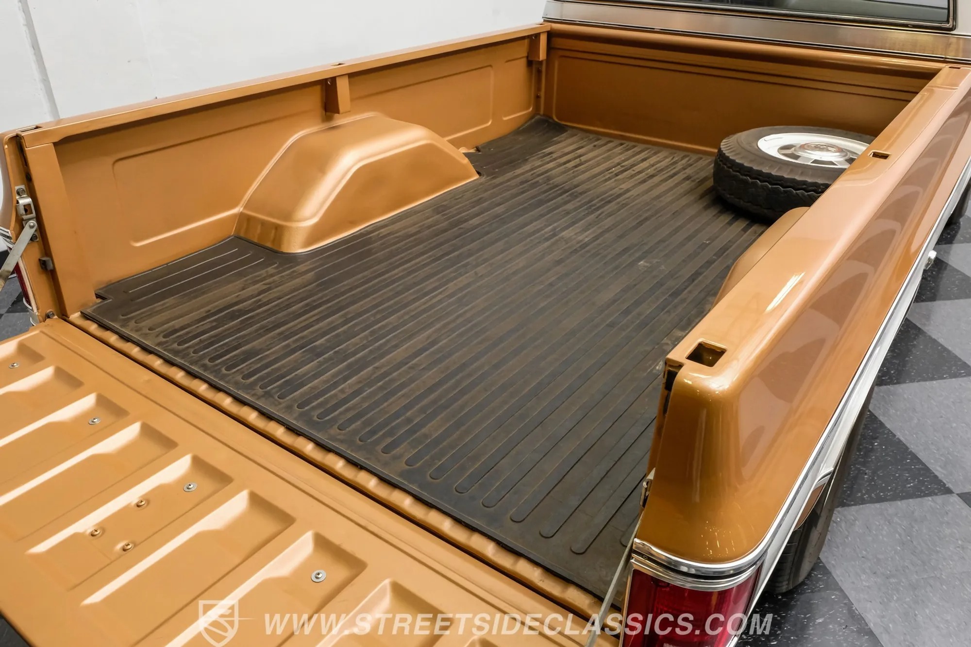 1974 GMC C2500 Sierra Grande