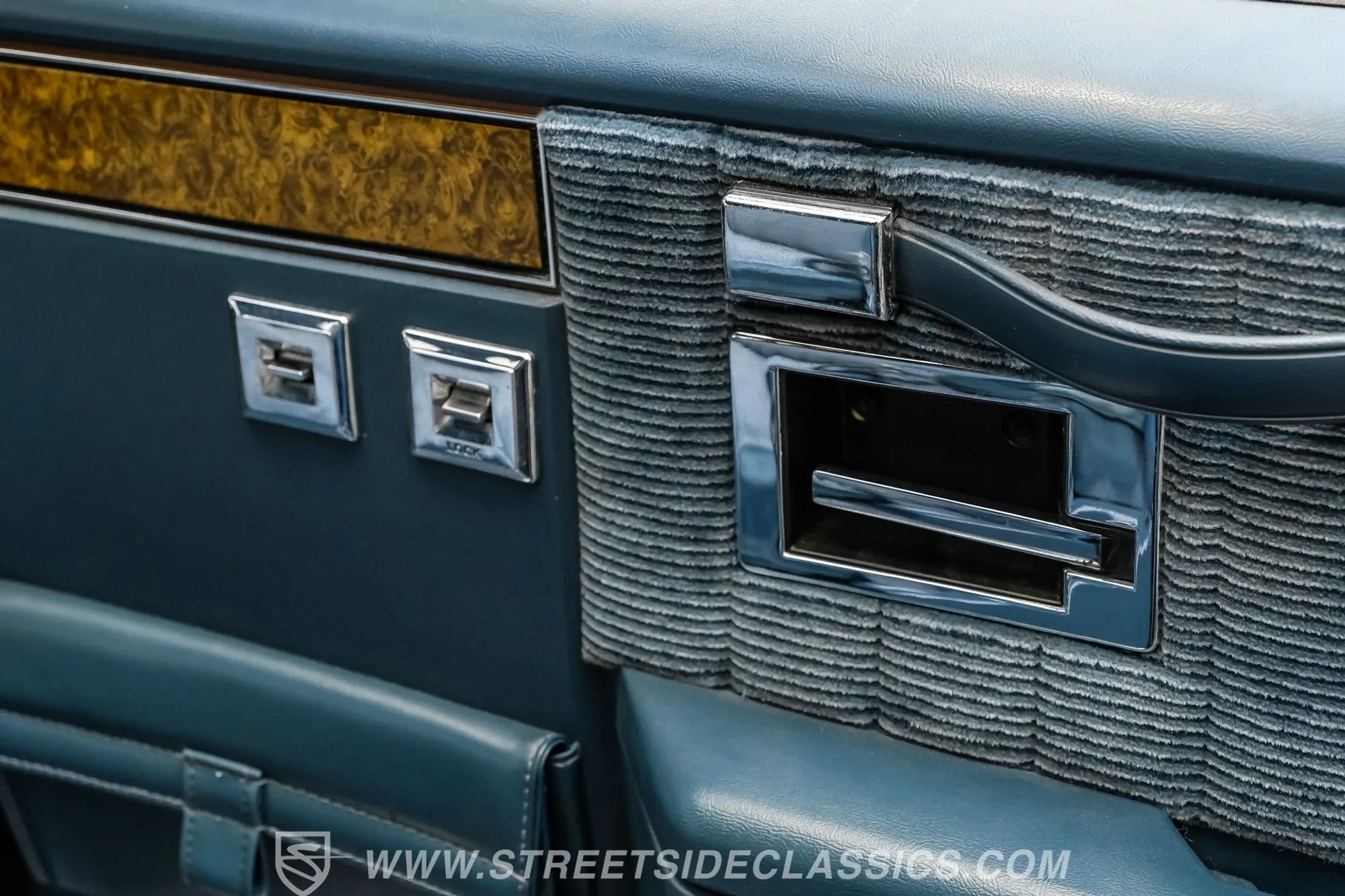 1990 GMC Suburban SLE