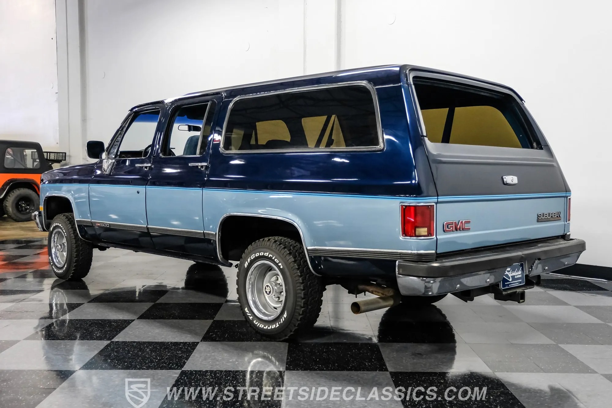 1990 GMC Suburban SLE