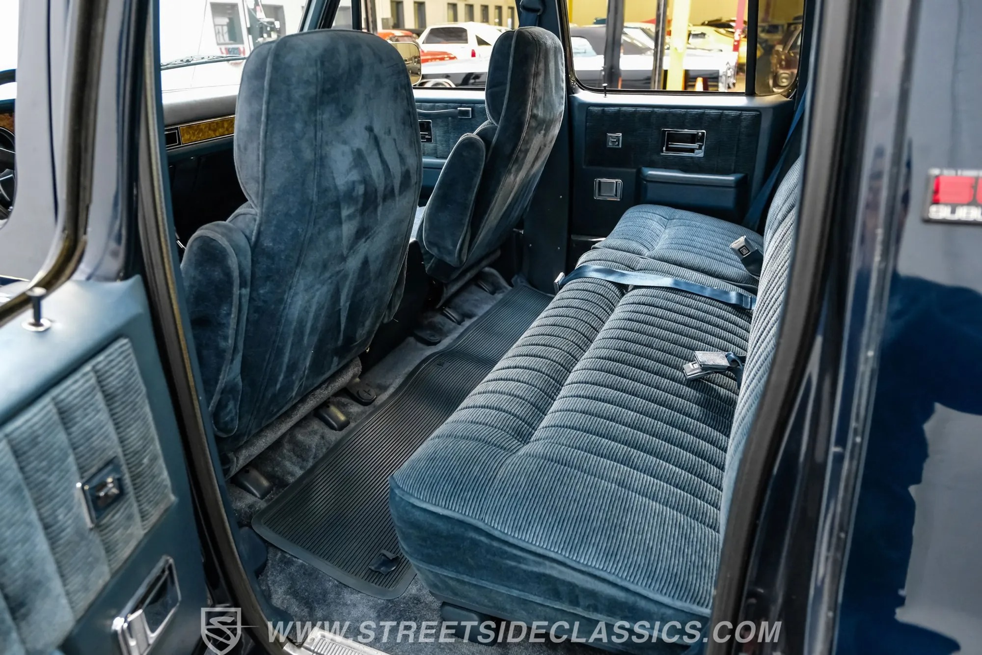 1990 GMC Suburban SLE