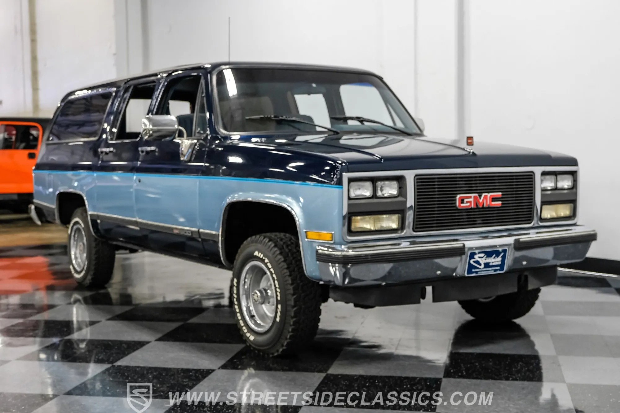 1990 GMC Suburban SLE