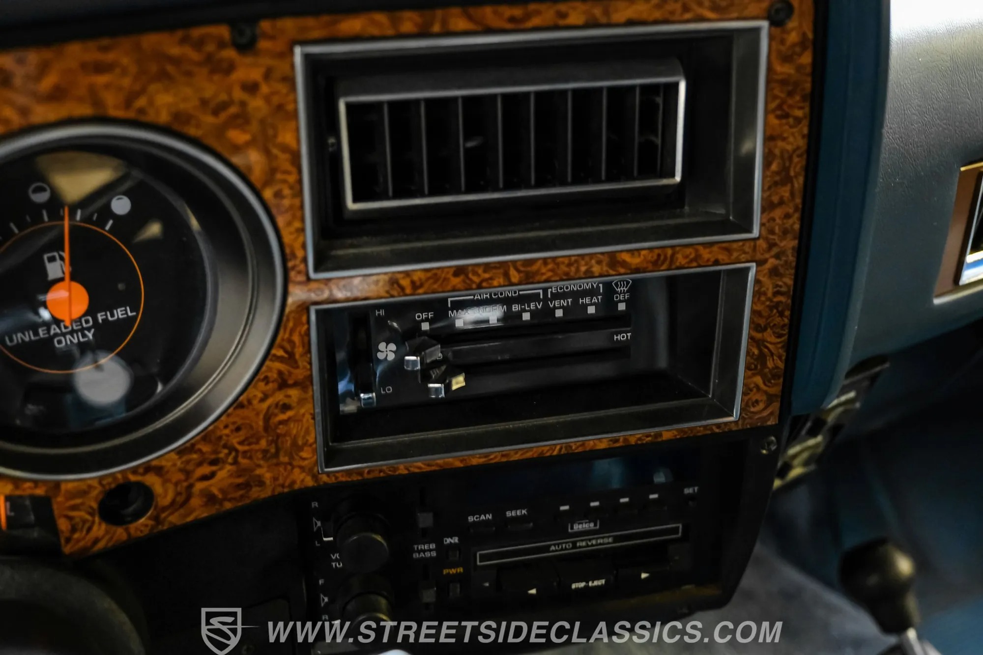 1990 GMC Suburban SLE