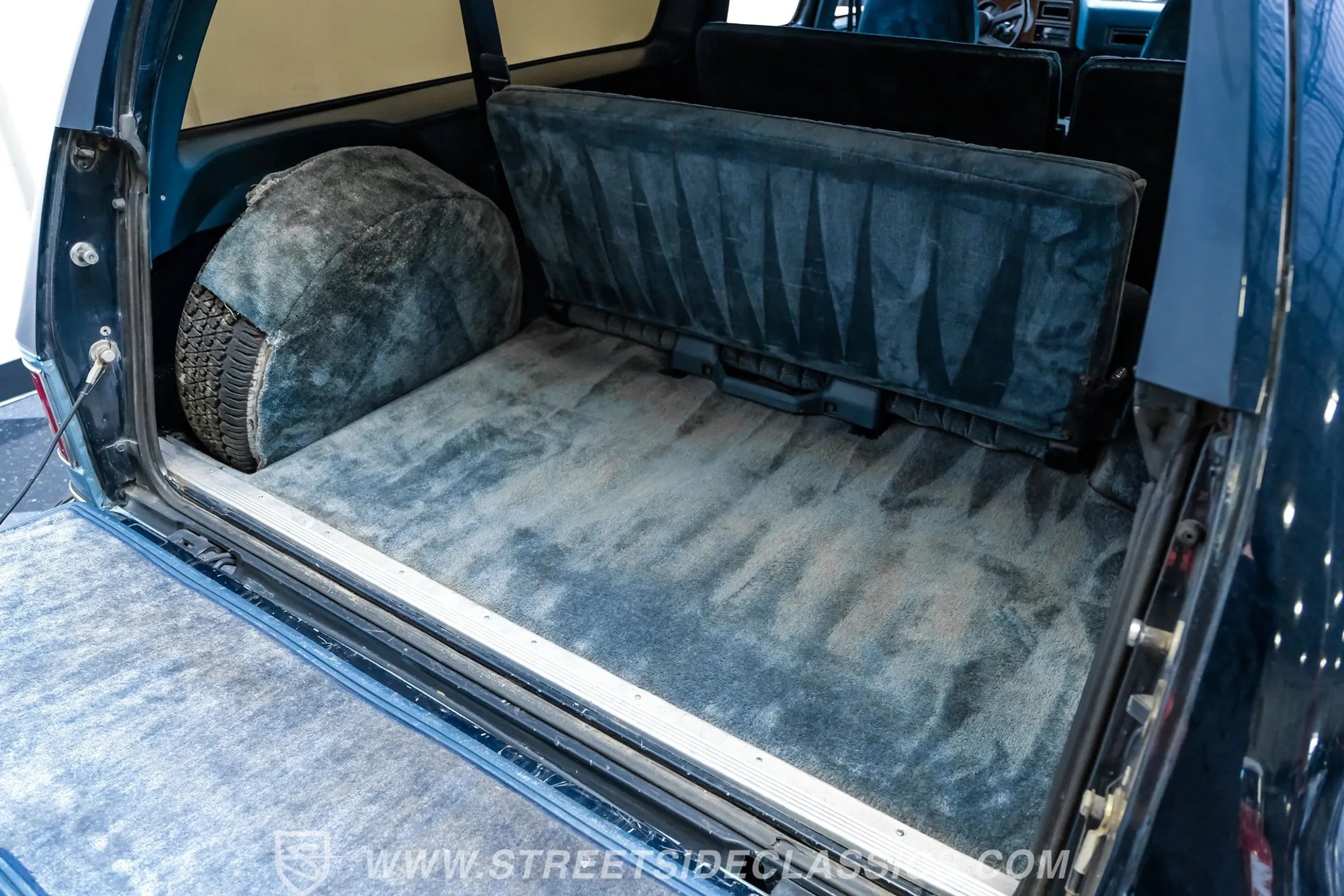 1990 GMC Suburban SLE