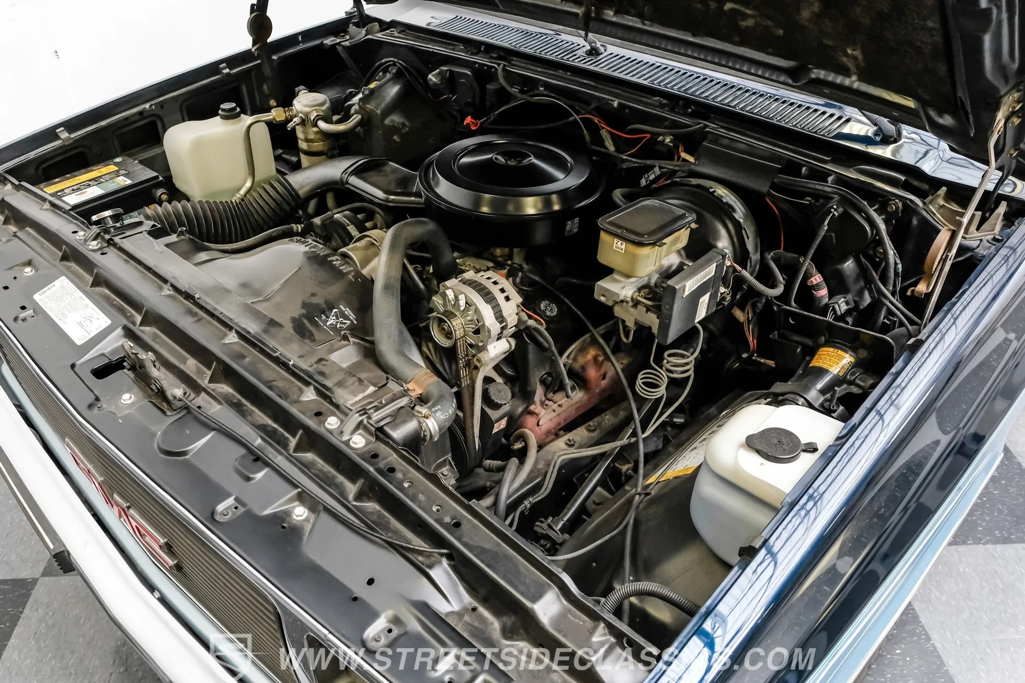 1990 GMC Suburban SLE