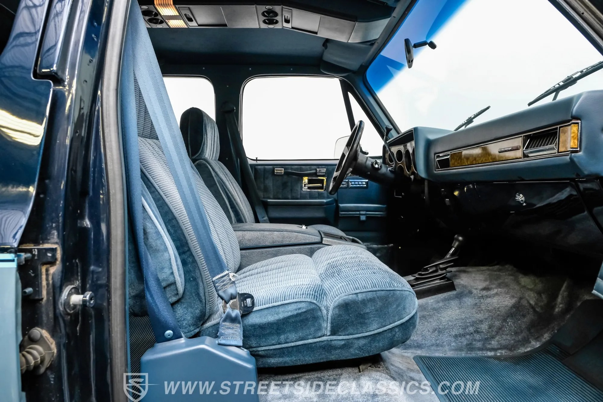 1990 GMC Suburban SLE