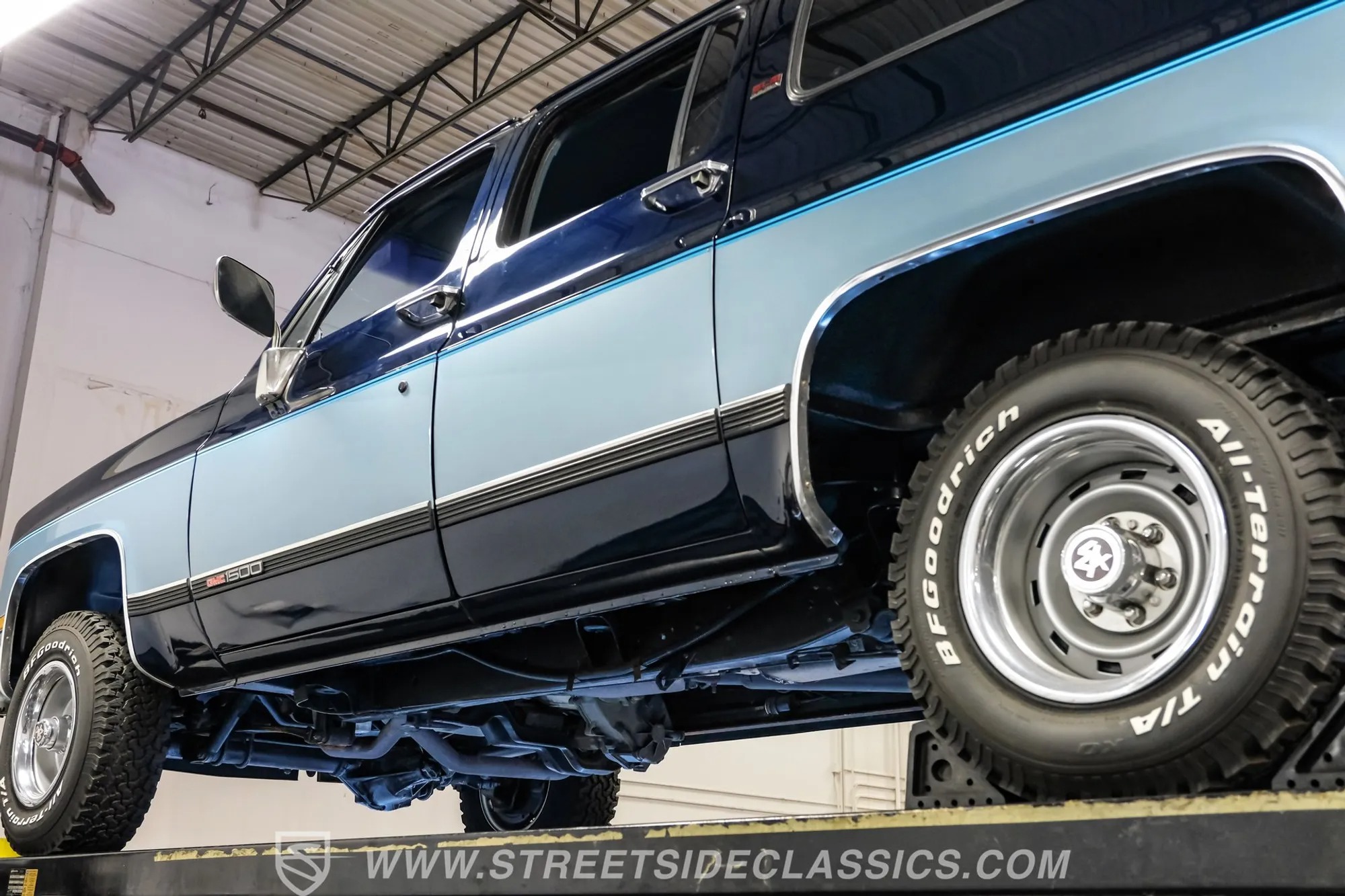 1990 GMC Suburban SLE