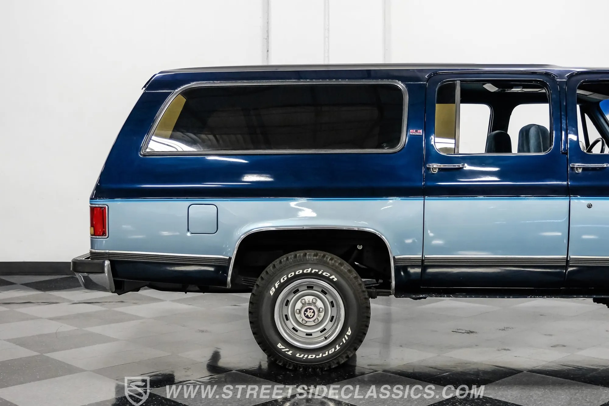 1990 GMC Suburban SLE