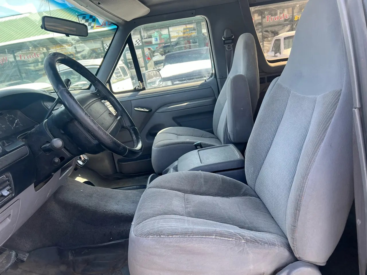 1995 Ford Bronco XLT