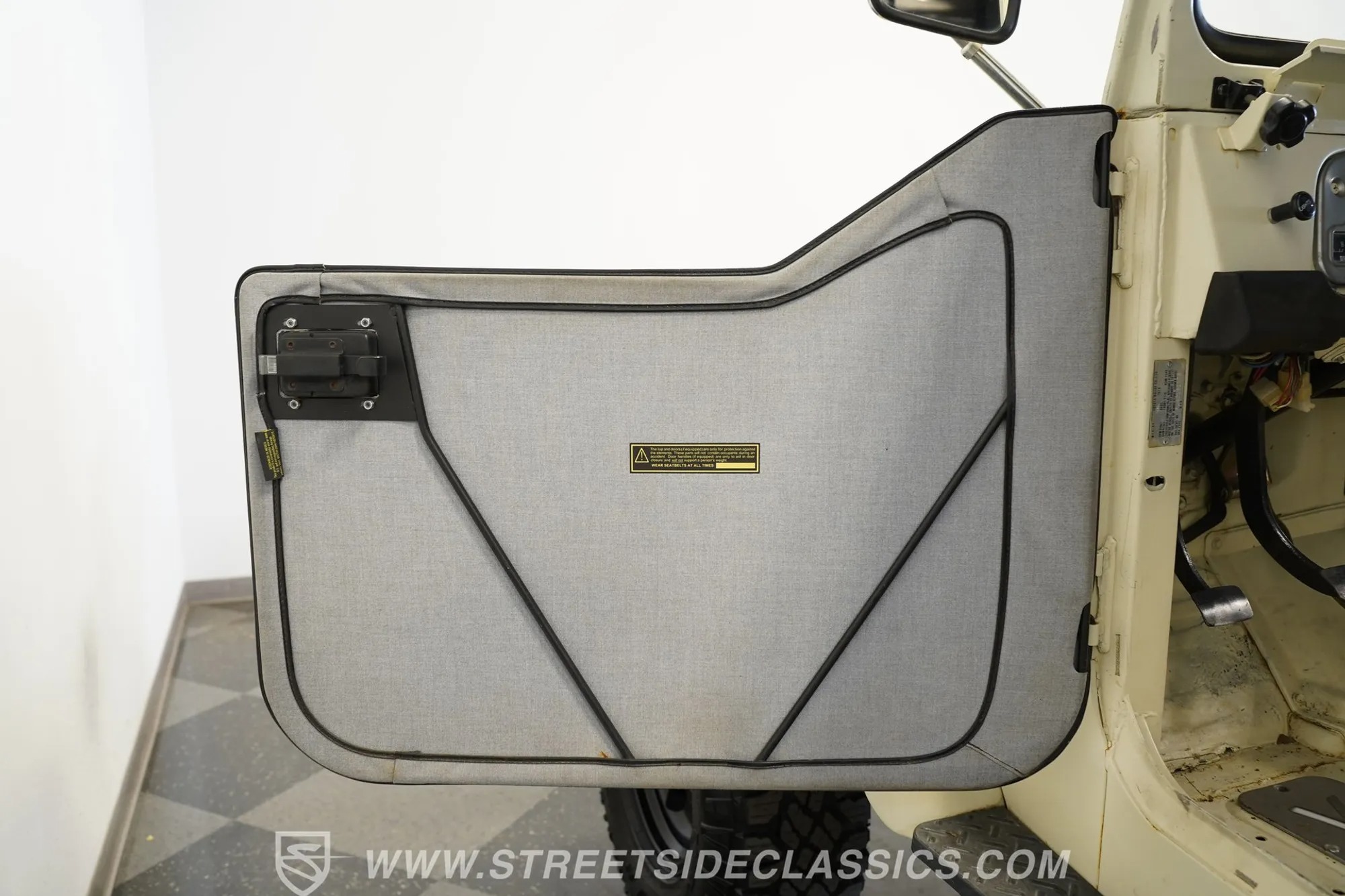 1974 Toyota Land Cruiser FJ40