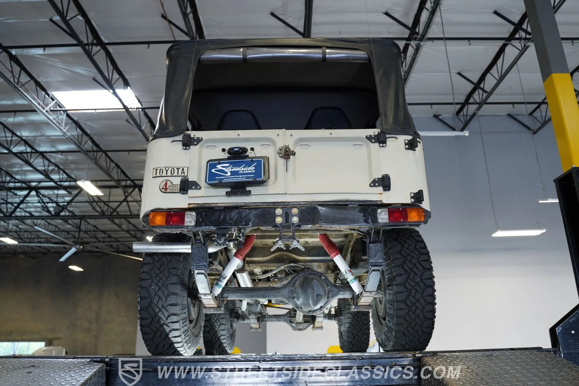 1974 Toyota Land Cruiser FJ40