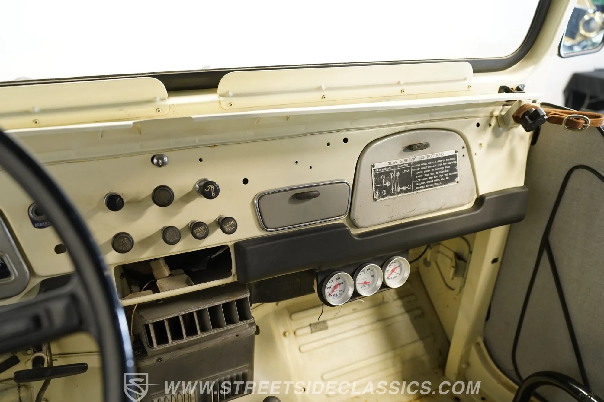 1974 Toyota Land Cruiser FJ40