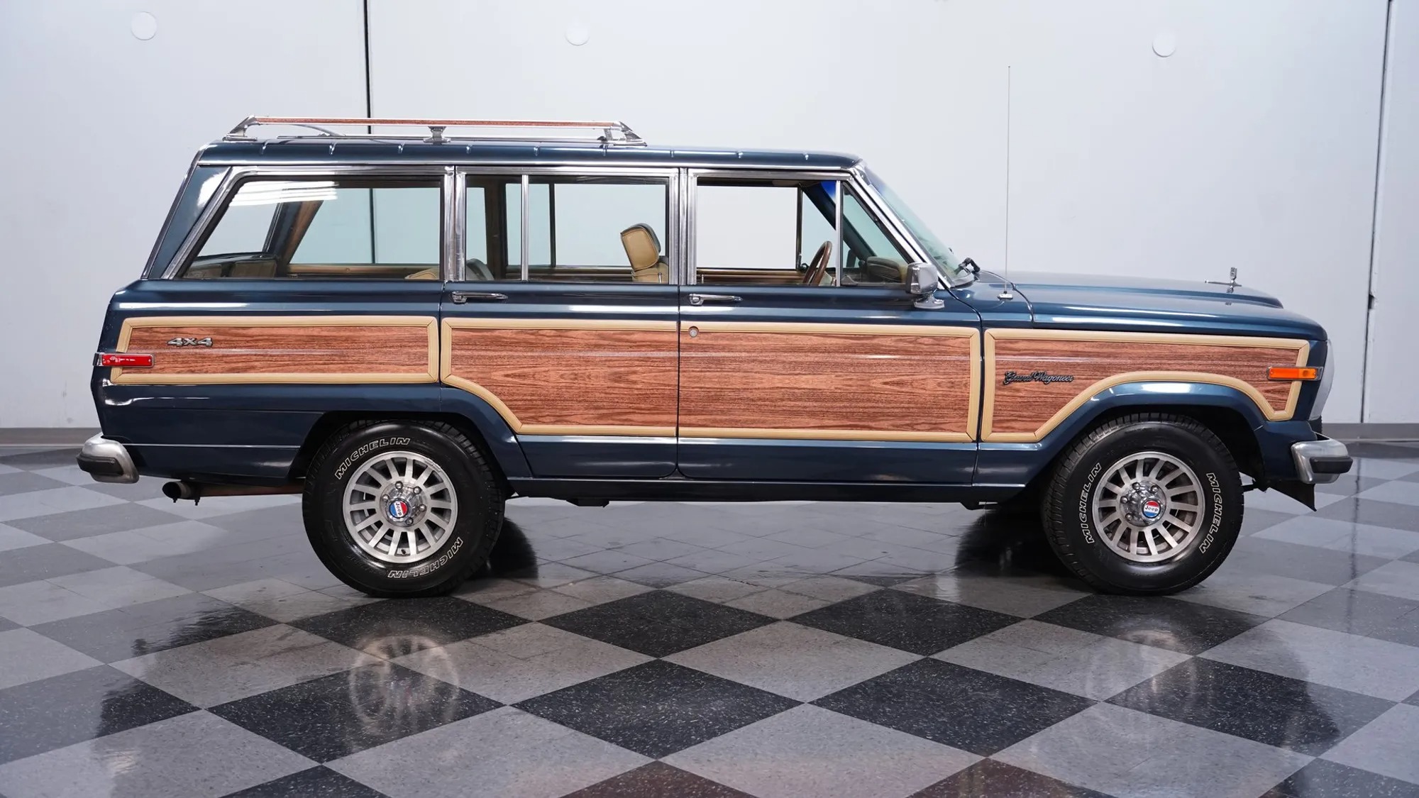 1988 Jeep Grand Wagoneer