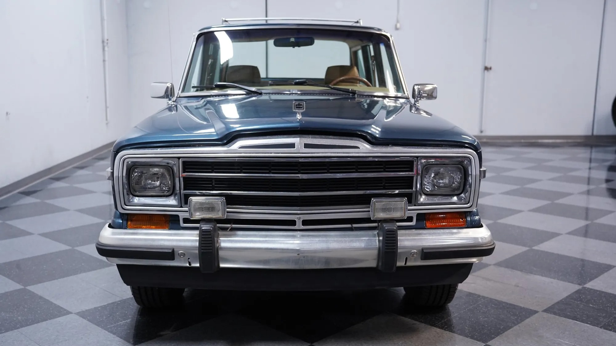 1988 Jeep Grand Wagoneer