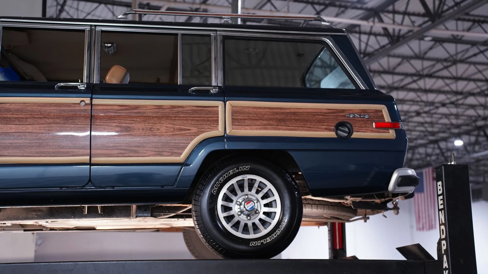 1988 Jeep Grand Wagoneer