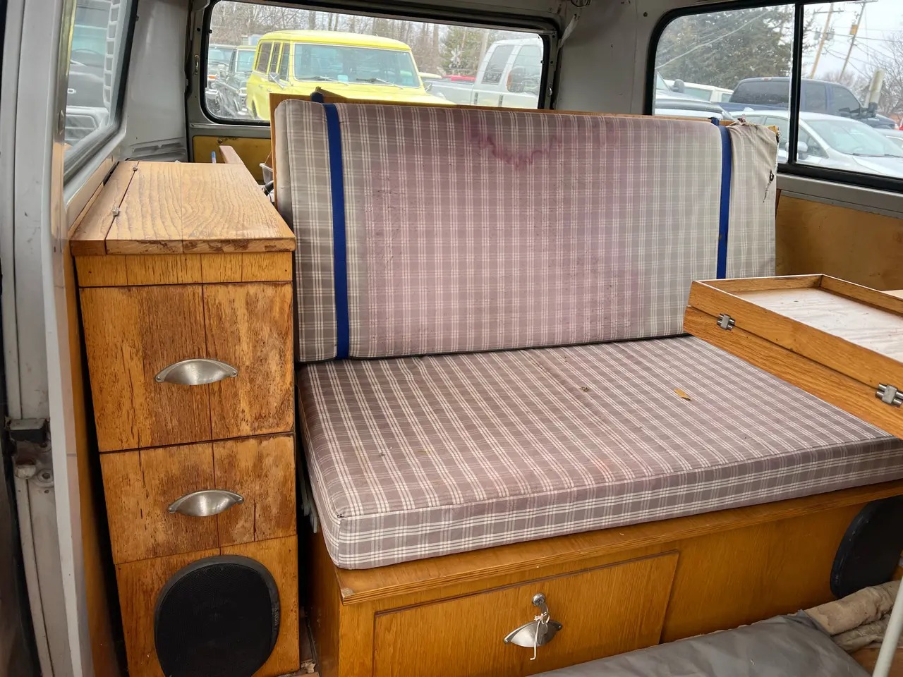 1972 Volkswagen Westfalia Camper Bus