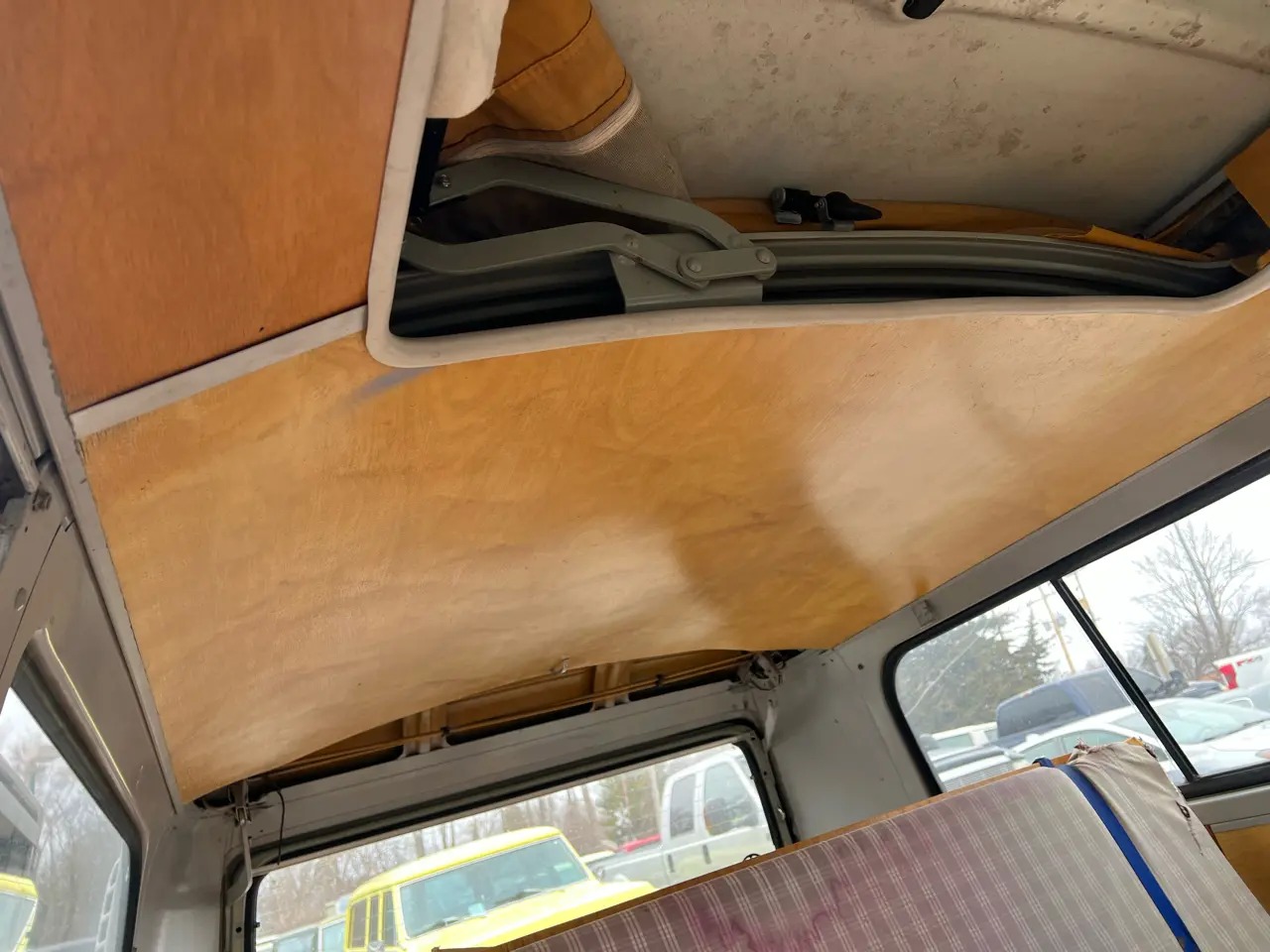 1972 Volkswagen Westfalia Camper Bus