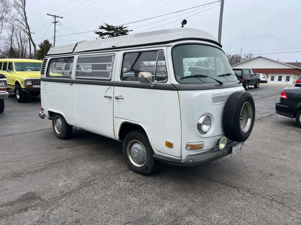 1972 Volkswagen Westfalia Camper Bus - 4