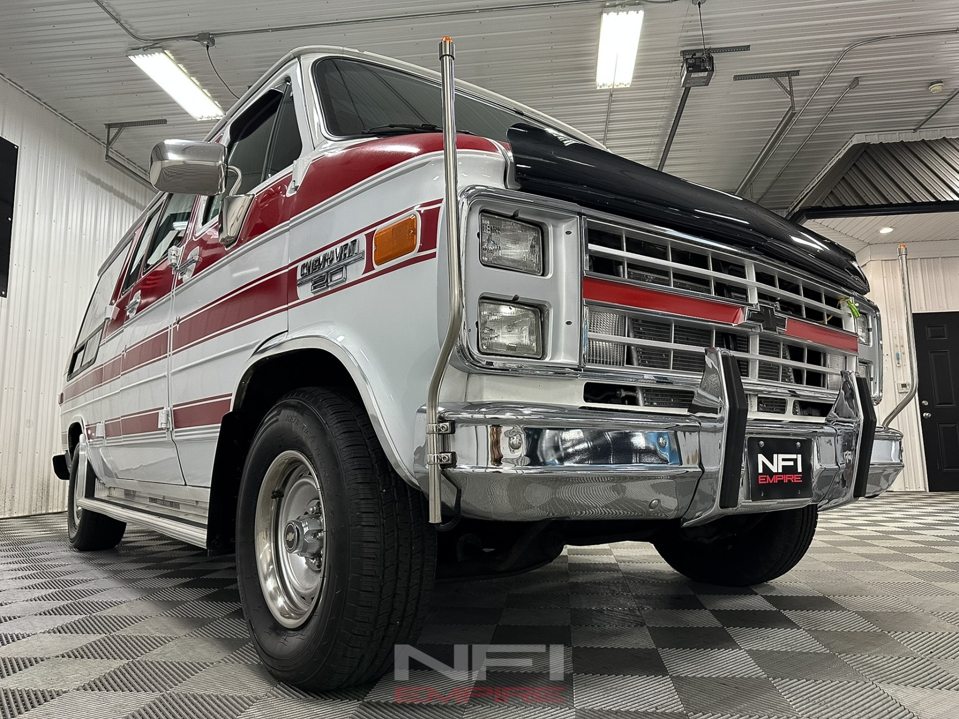 1986 Chevrolet G20 Sport Van