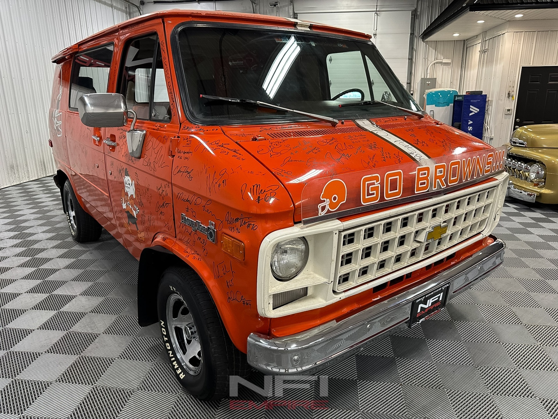 1982 Chevrolet G10 Van - 5