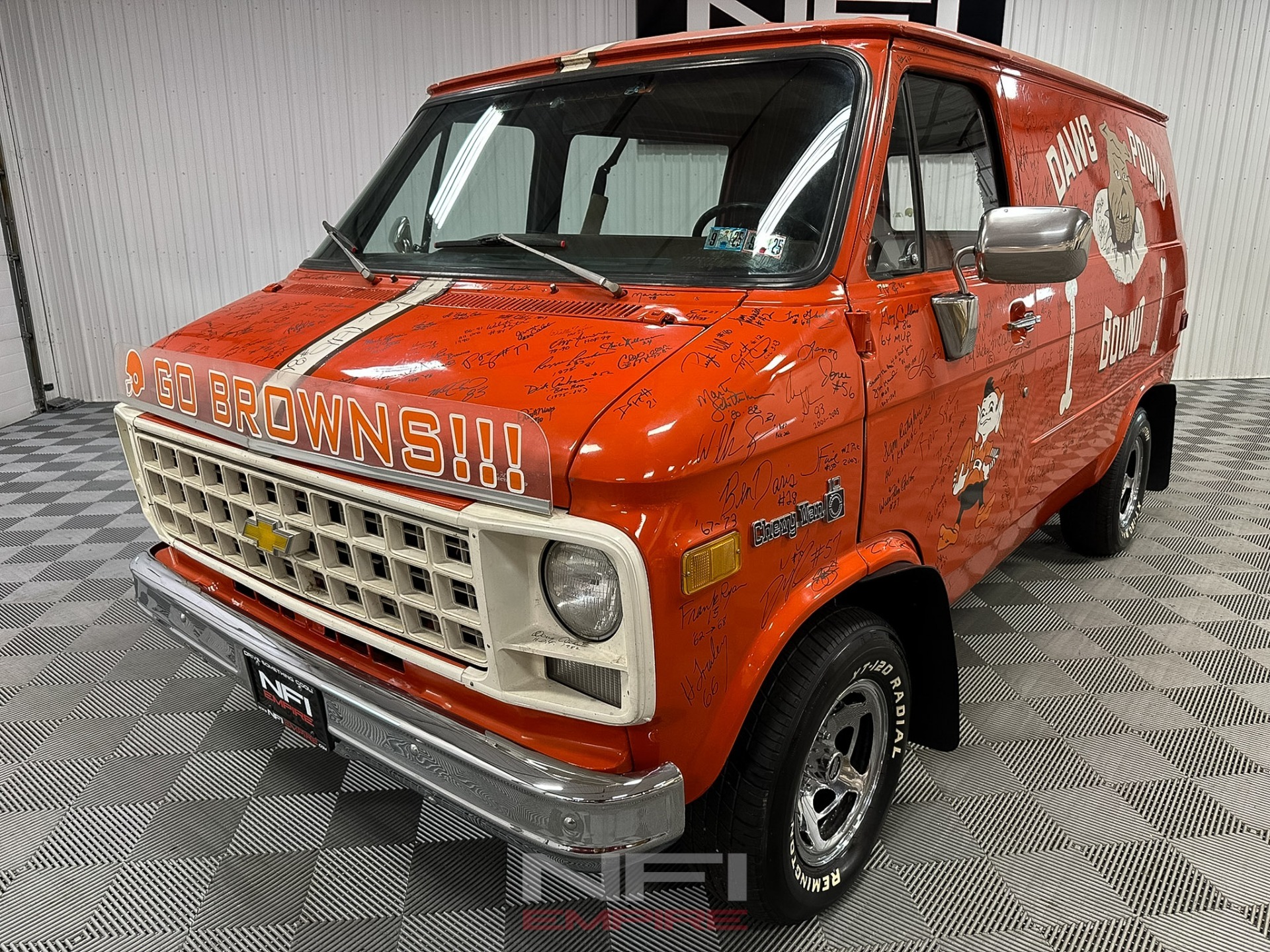 1982 Chevrolet G10 Van - 3
