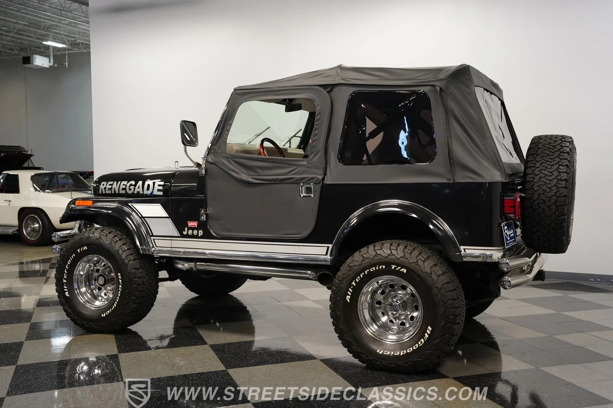 1985 Jeep CJ7 Renegade Levi's Edition Tribute - 5