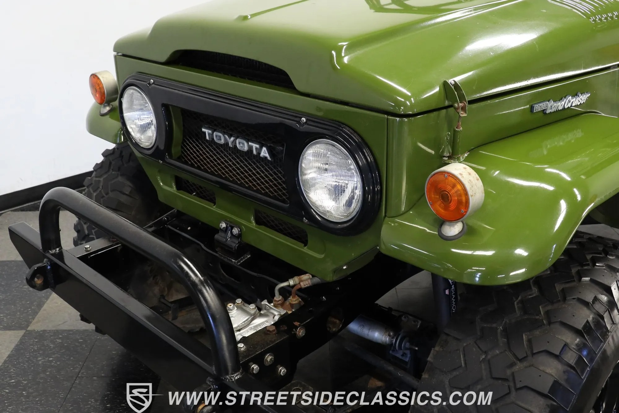 1975 Toyota Land Cruiser FJ40 Restomod