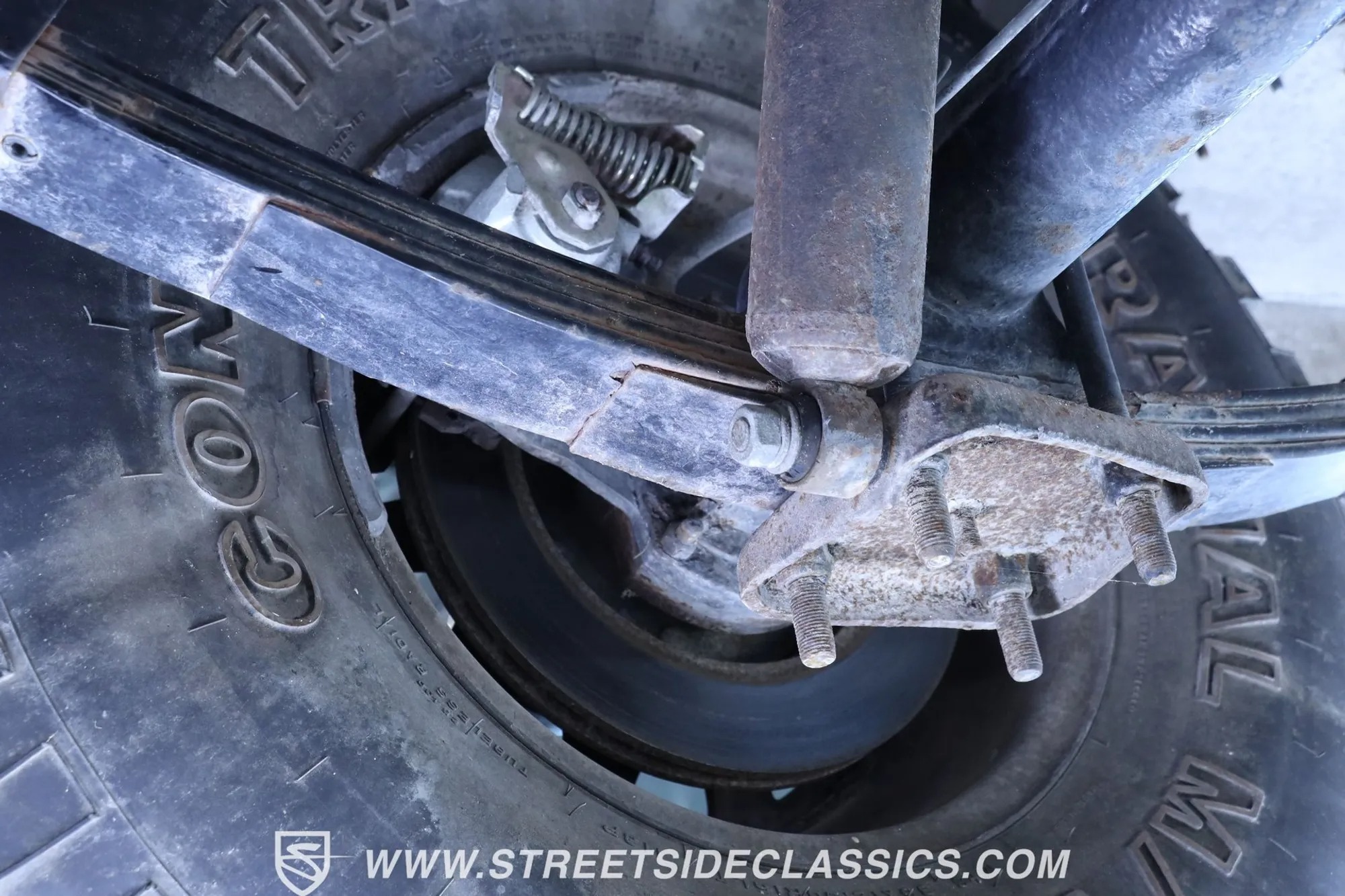 1975 Toyota Land Cruiser FJ40 Restomod