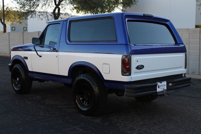 1992 Ford Bronco XL Custom