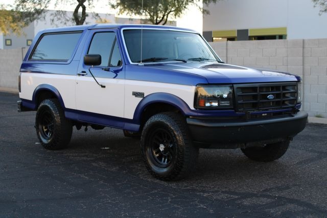 1992 Ford Bronco XL Custom