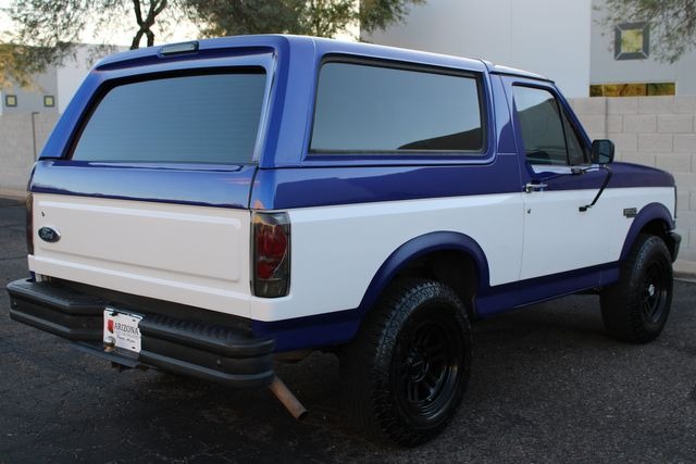 1992 Ford Bronco XL Custom