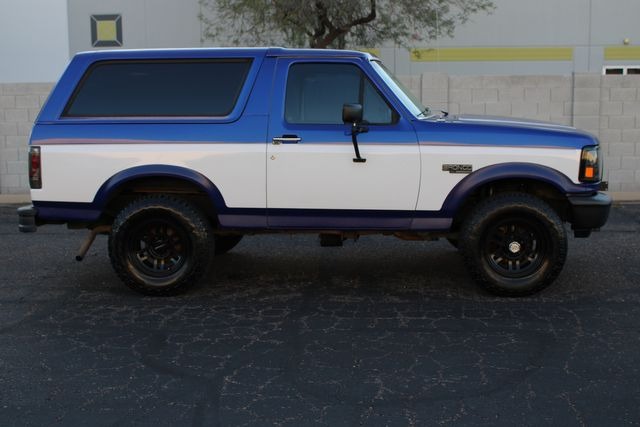 1992 Ford Bronco XL Custom
