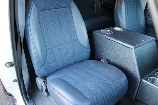 1992 Ford Bronco XL Custom