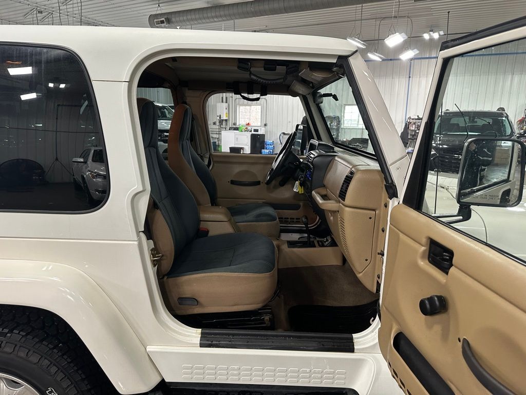 2000 Jeep Wrangler Sahara