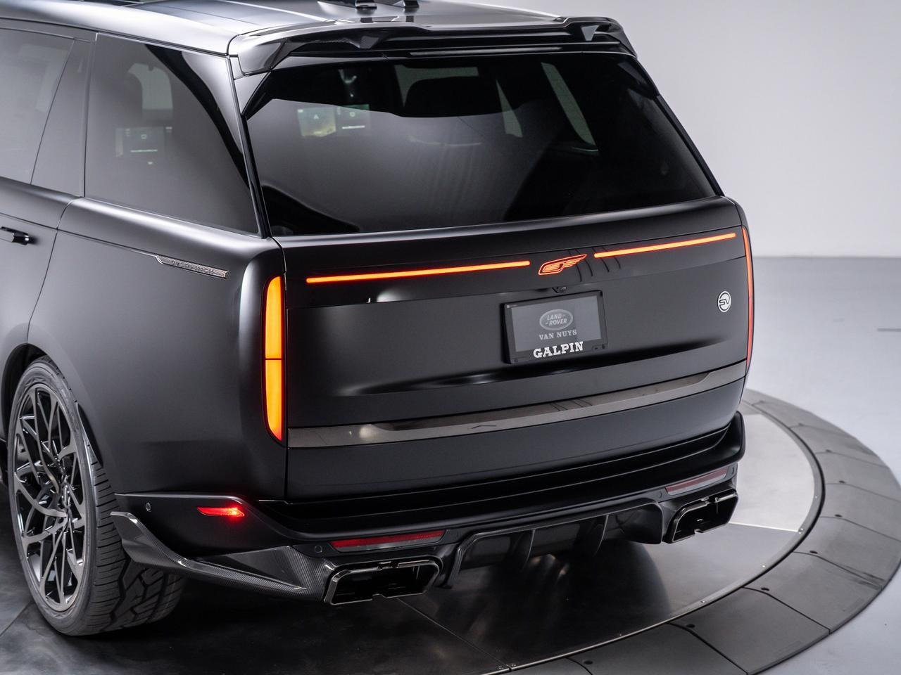 2025 Land Rover Range Rover SV Overfinch