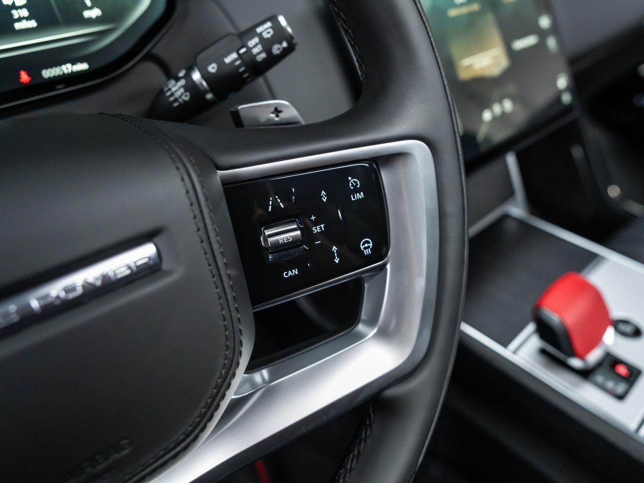 2025 Land Rover Range Rover SV Overfinch