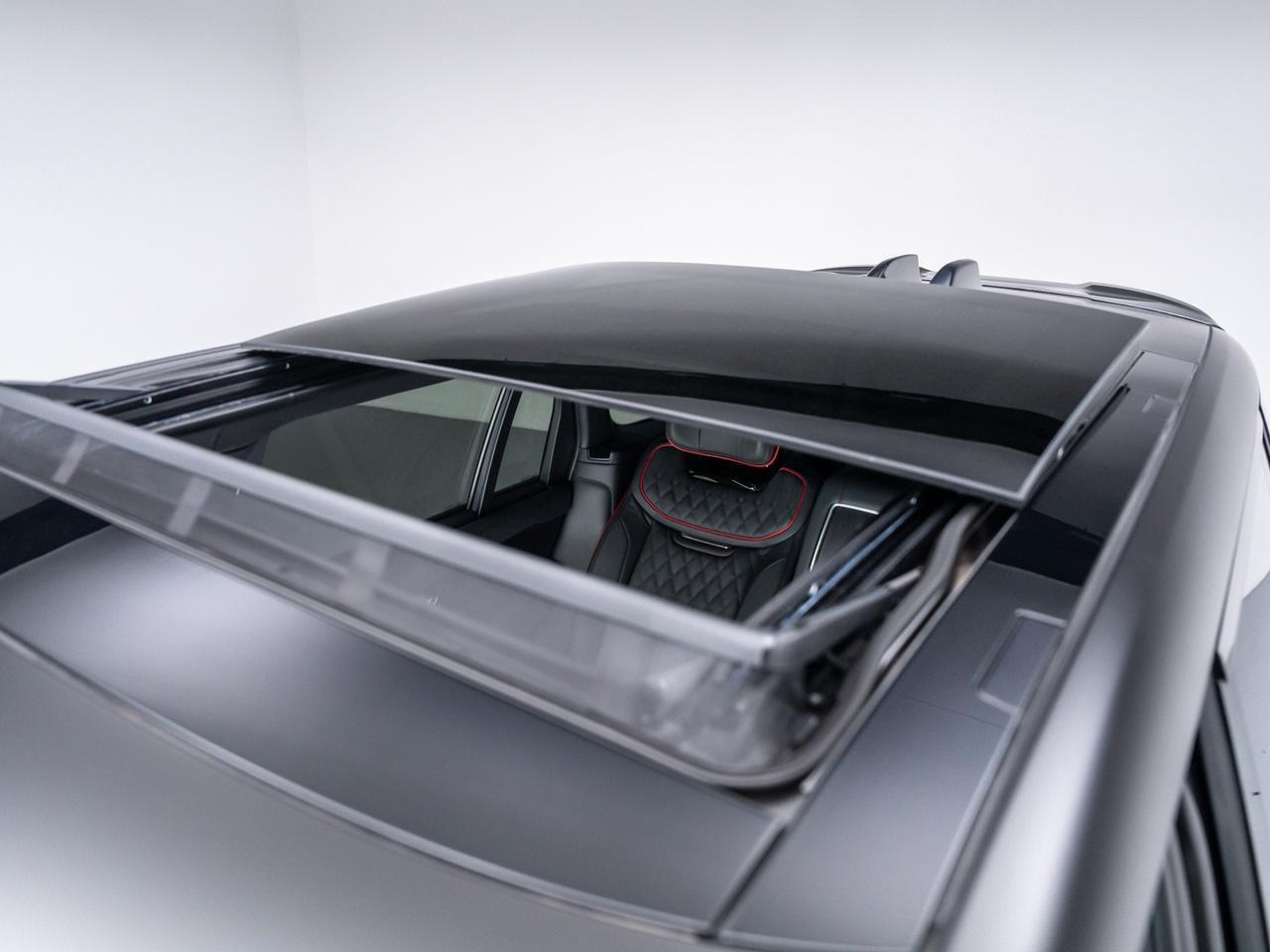 2025 Land Rover Range Rover SV Overfinch