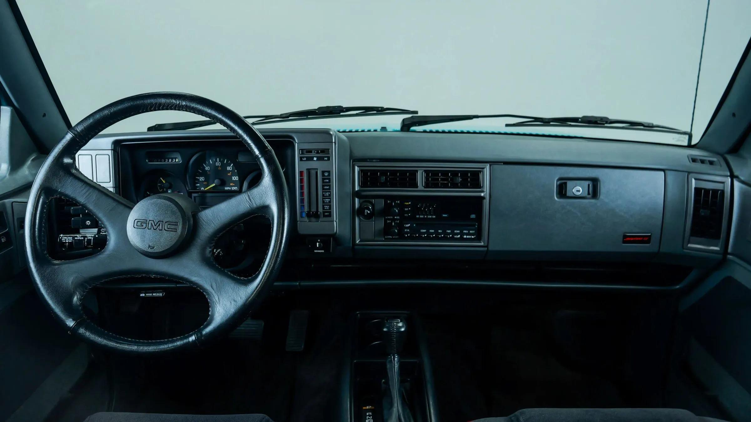 1992 GMC  Sonoma GT